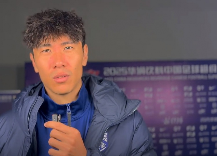 劉奕鳴：今年新援很多還需要磨合期，保持狀態(tài)相信下一場(chǎng)能拿下